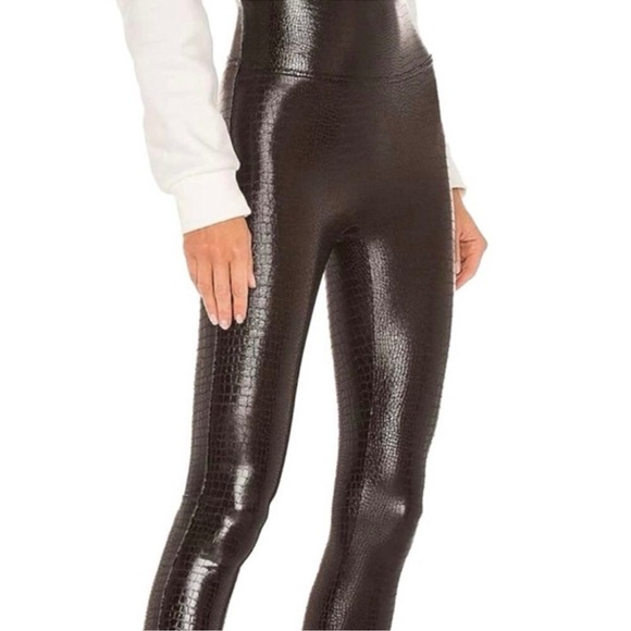 SPANX Shiny Black‎ Croc-Embossed Faux Leather Leggings Size S/P New